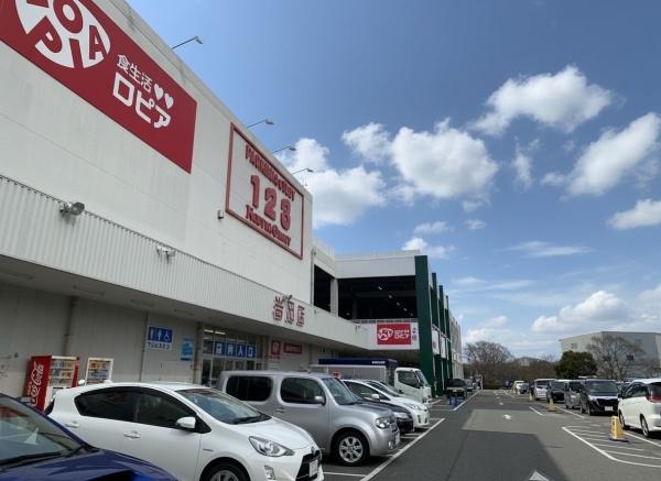 加古郡稲美町六分一の中古一戸建て(ロピア神戸岩岡店)