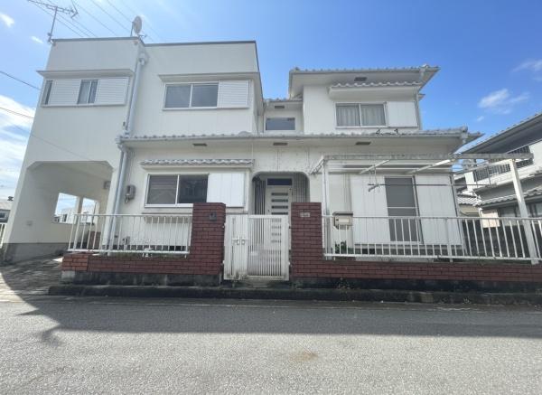 加古郡稲美町六分一　中古戸建