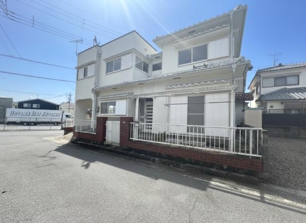 加古郡稲美町六分一　中古戸建