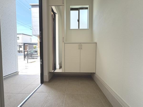 稲美町中村1期3号棟　新築戸建