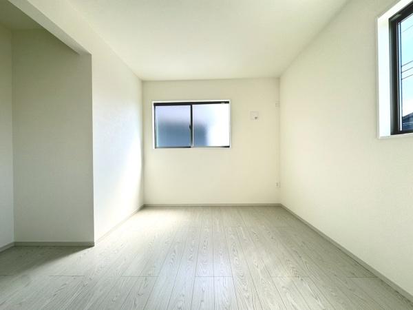 稲美町中村1期3号棟　新築戸建