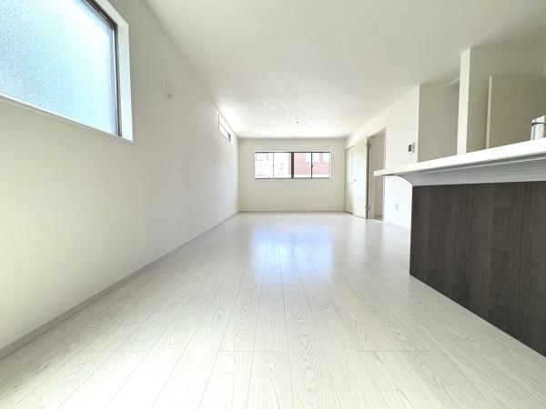 稲美町中村1期3号棟　新築戸建