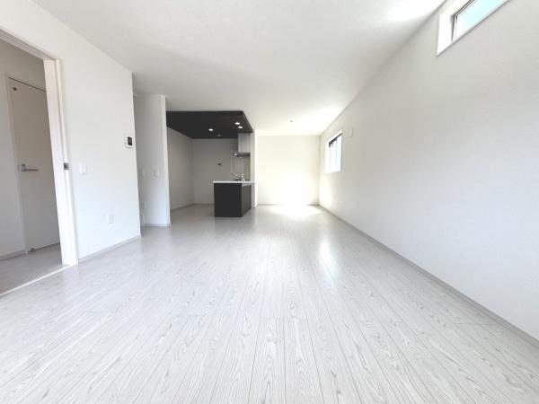 稲美町中村1期3号棟　新築戸建