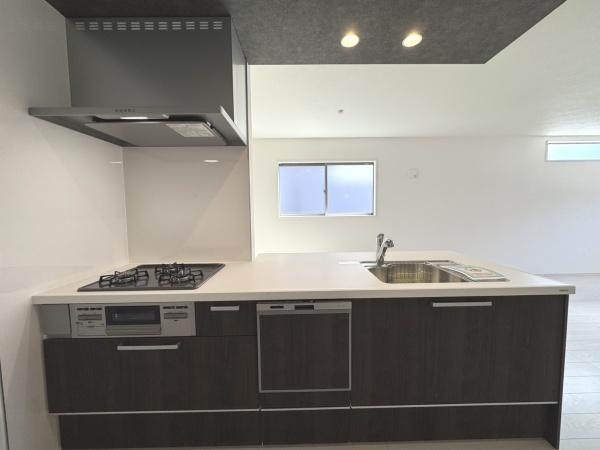 稲美町中村1期3号棟　新築戸建