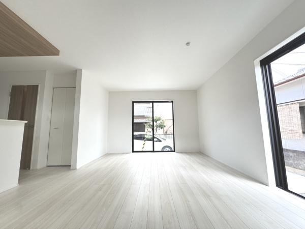 加古川市平岡町高畑　新築戸建
