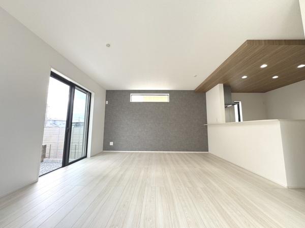 加古川市平岡町高畑　新築戸建