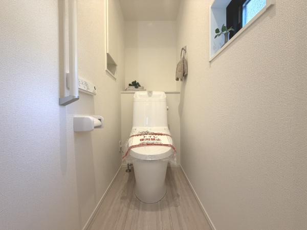 加古川市加古川町本町2期2号棟　新築戸建