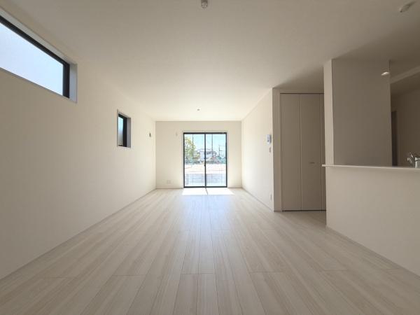 明石市魚住町西岡の新築一戸建