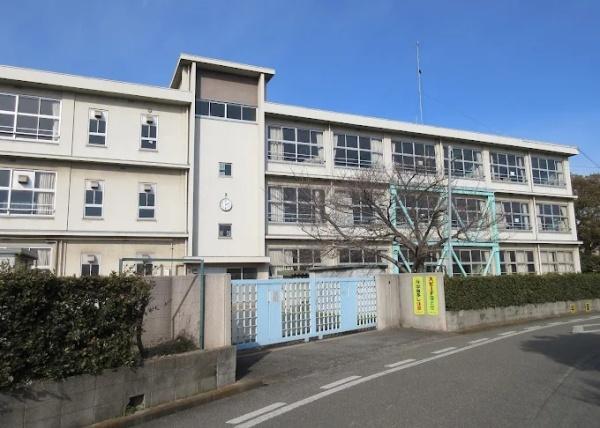 リベール加古川南2(加古川市立別府小学校)