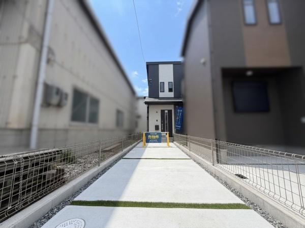 明石市魚住町西岡B号地　新築戸建
