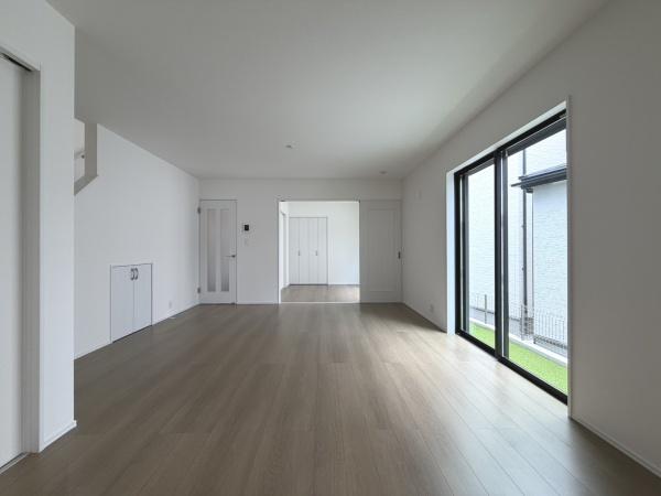 明石市魚住町西岡B号地　新築戸建