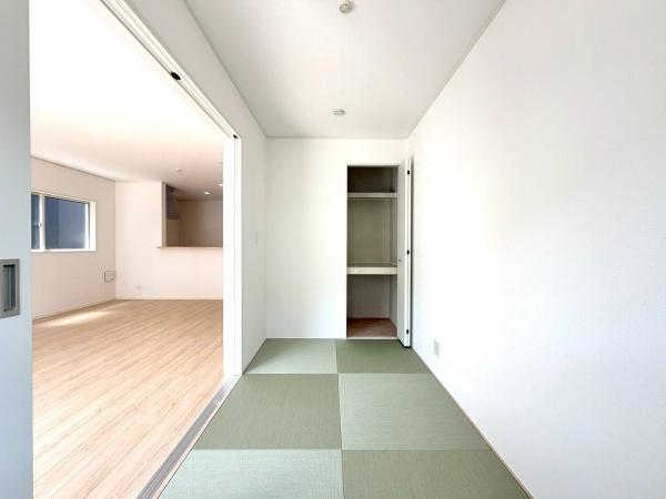 加古川市加古川町友沢第8　1号棟