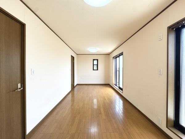 加古川市神野町日岡苑の中古一戸建て