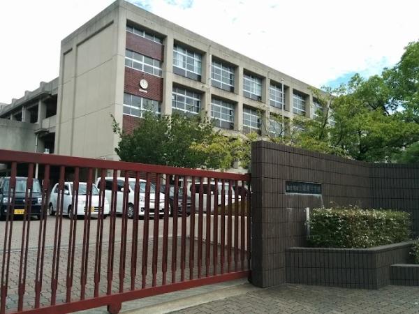 加古川市平岡町新在家の土地(加古川市立陵南中学校)