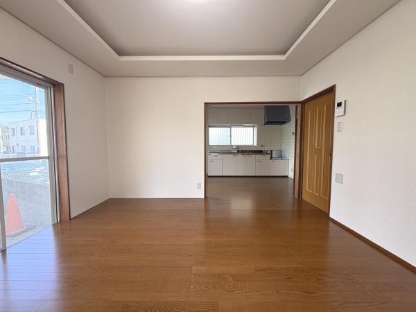 加古郡稲美町六分一　中古戸建