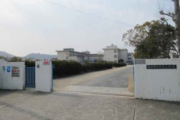 高砂市中筋５丁目の土地(高砂市立中筋小学校)