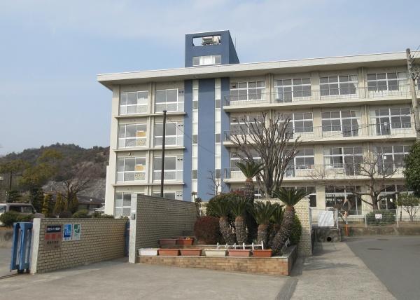 高砂市阿弥陀町魚橋の土地(高砂市立鹿島中学校)