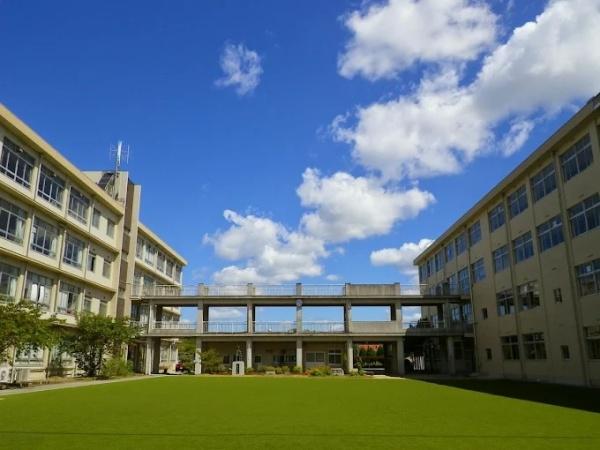 加古川市加古川町美乃利　新築戸建(加古川市立氷丘中学校)