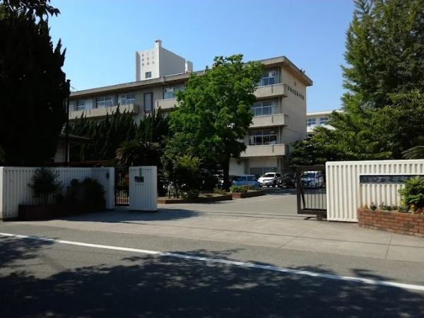高砂市荒井町中町の土地(高砂市立荒井中学校)