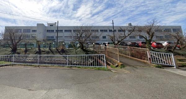 加古川市野口町坂元2号棟　新築戸建(加古川市立中部中学校)
