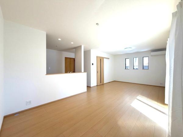 加古川市加古川町本町B号棟　新築戸建