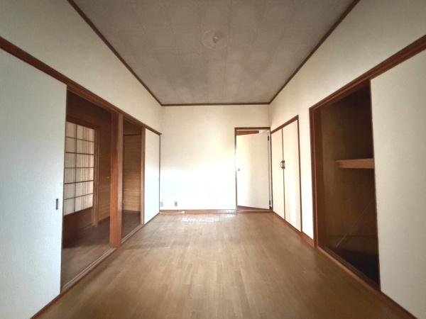 明石市魚住町西岡　店舗兼住宅
