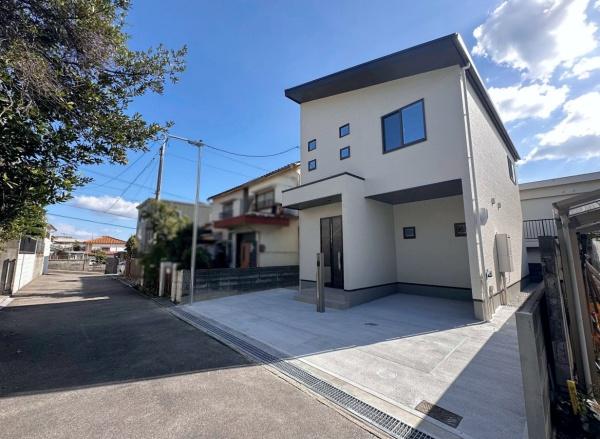 明石市魚住町錦が丘３丁目の中古一戸建