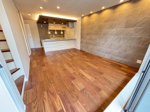 大東市緑が丘１丁目の中古一戸建て