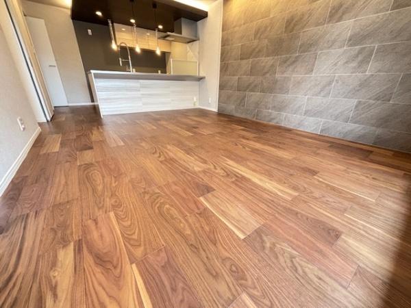 大東市緑が丘１丁目の中古一戸建