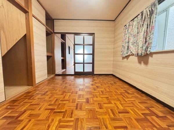 東大阪市中石切町１丁目の中古一戸建て