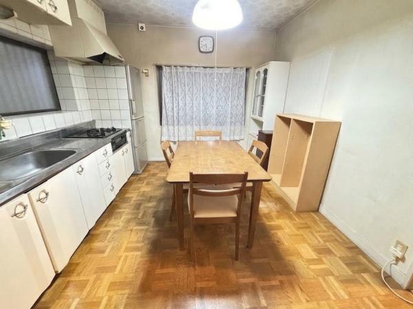 大東市灰塚４丁目の中古一戸建て