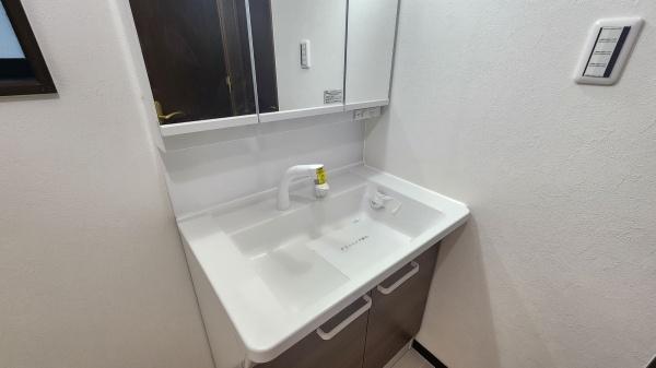 大東市灰塚４丁目の中古一戸建て
