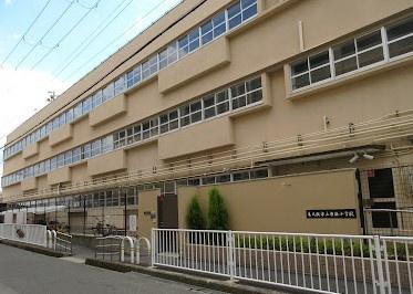 東大阪市岸田堂南町の土地(東大阪市立布施小学校)