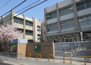 東大阪市寿町2丁目の中古一戸建て(東大阪市立柏田小学校)