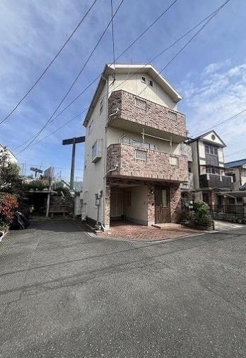 東大阪市吉田４丁目の中古一戸建