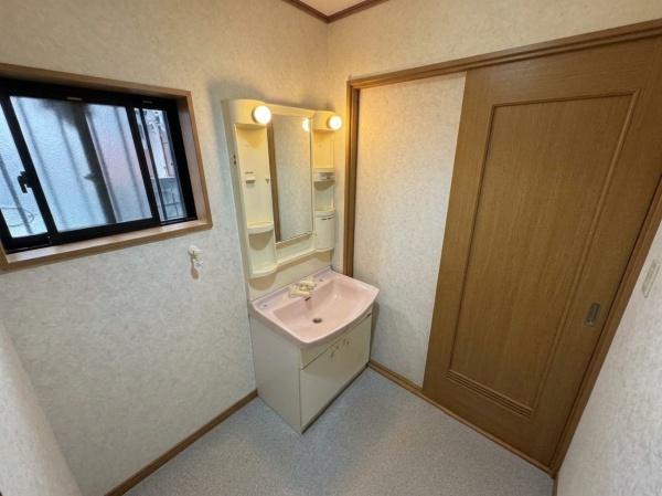 東大阪市菱屋東１丁目の中古一戸建て