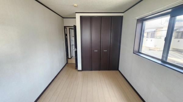 大東市三箇３丁目の中古一戸建て