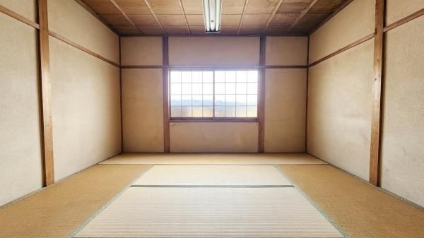 大東市灰塚６丁目の土地