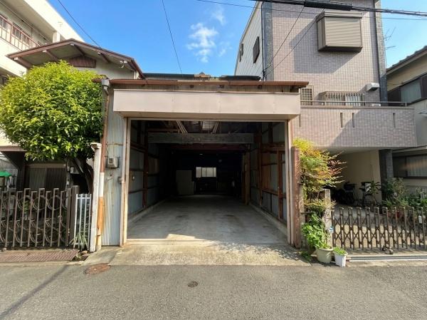 大東市灰塚６丁目の土地