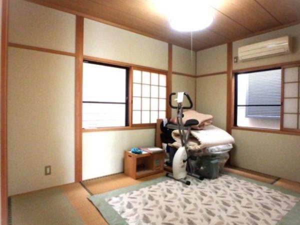 東大阪市下六万寺町３丁目の中古一戸建て
