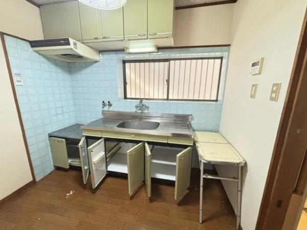 大東市新田東本町の中古一戸建て