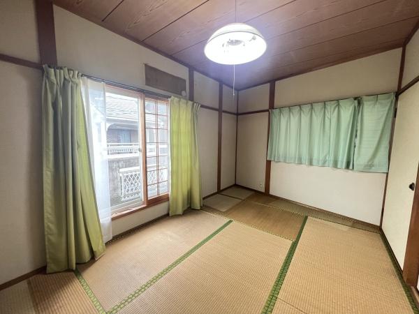 大東市三箇２丁目の中古一戸建て