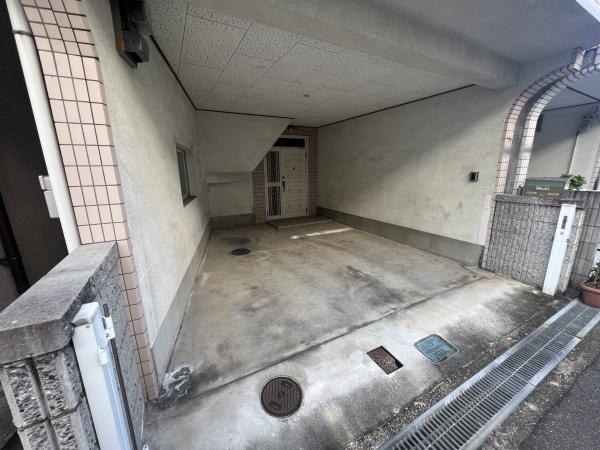 大東市三箇２丁目の中古一戸建て