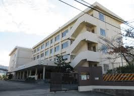 大東市緑が丘２丁目の中古一戸建て(大東市立谷川中学校)