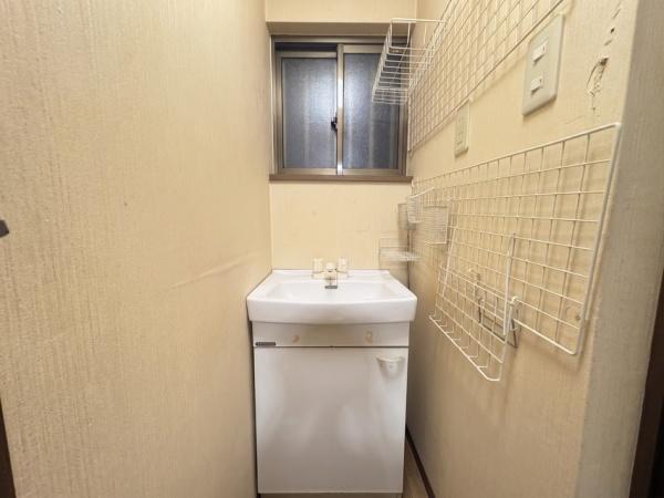 東大阪市六万寺町２丁目の中古一戸建て
