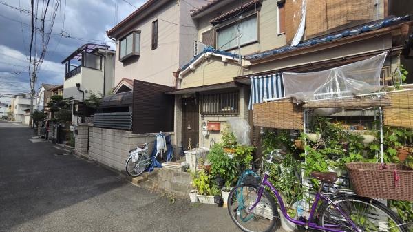 東大阪市六万寺町２丁目の中古一戸建て
