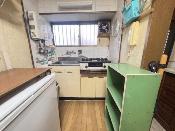 東大阪市六万寺町２丁目の中古テラスハウス
