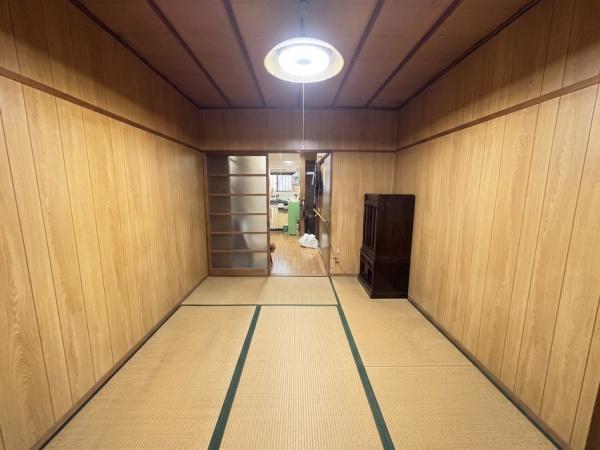 東大阪市六万寺町２丁目の中古テラスハウス