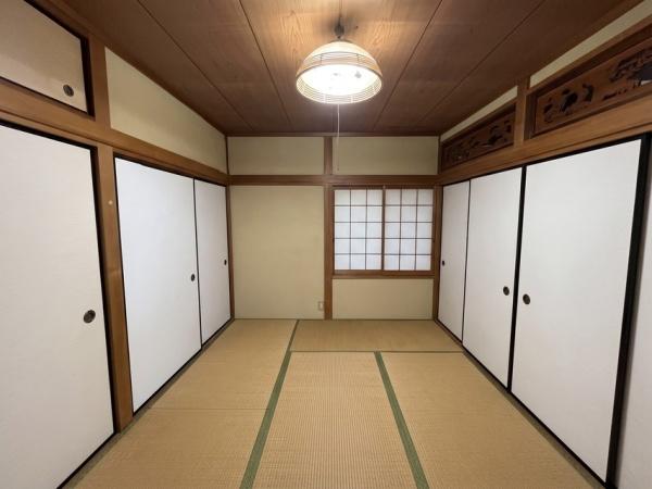 東大阪市御厨東２丁目の中古一戸建て