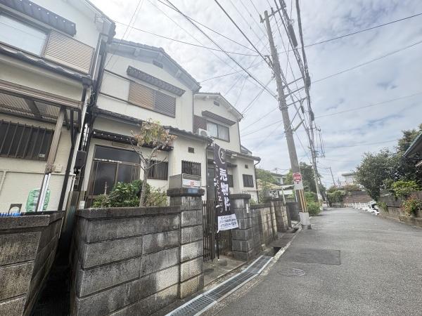 大東市灰塚５丁目の中古一戸建て